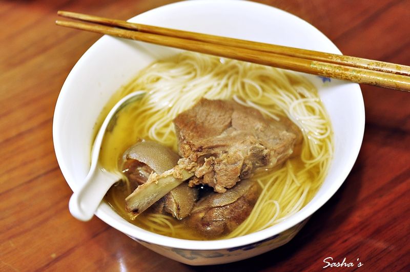 冬令溫補~無油清爽的當歸羊肉麵線