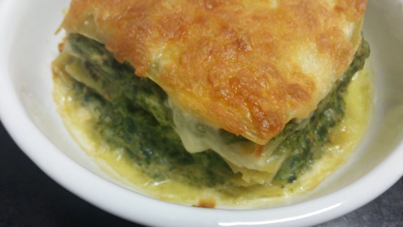 奶油菠菜鮪魚千層麵
