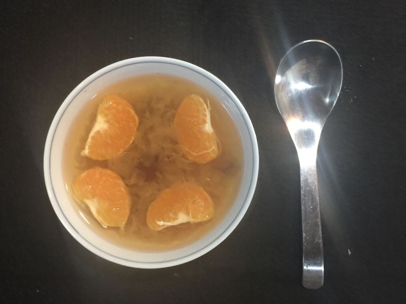 養顡抗老治熱咳的銀耳橘子湯