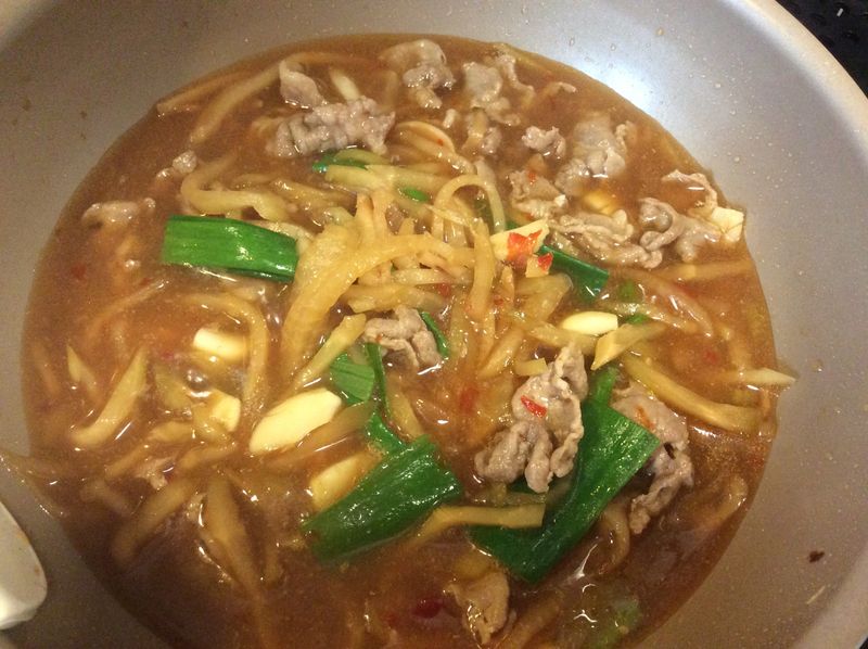 榨菜蒜味肉片