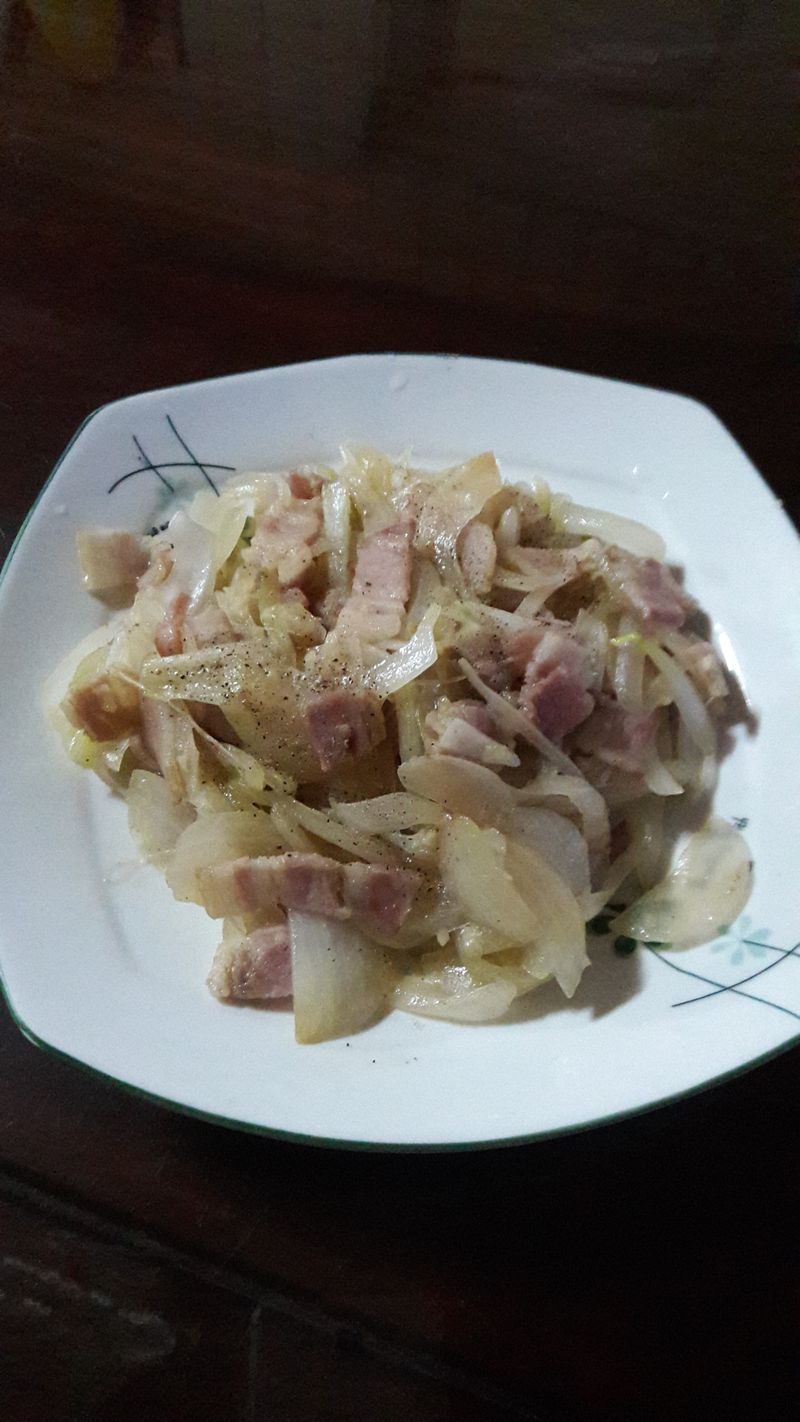 洋蔥炒培根