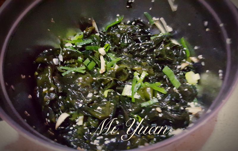~涼拌紫菜~