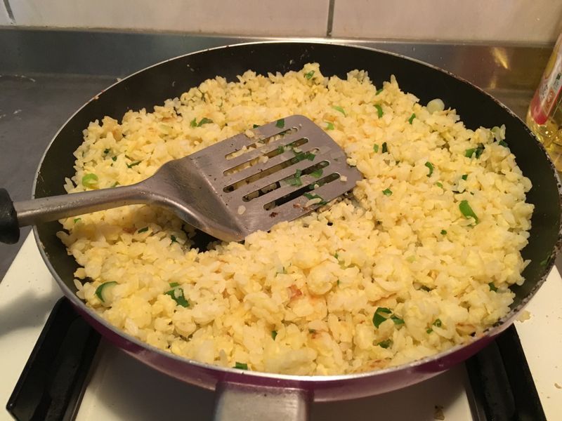 金黃色蛋炒飯😋