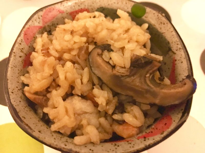 電鍋蒸香飯(肉粽口味)