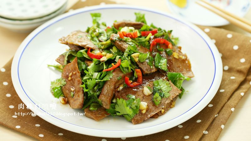 超簡單的香菜拌牛小排【搶鮮料理懶廚房】