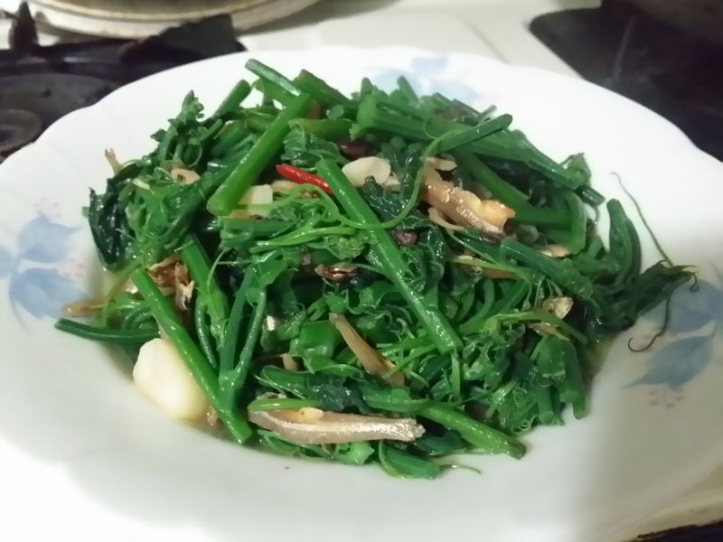 細兒 <3 辣炒龍鬚菜