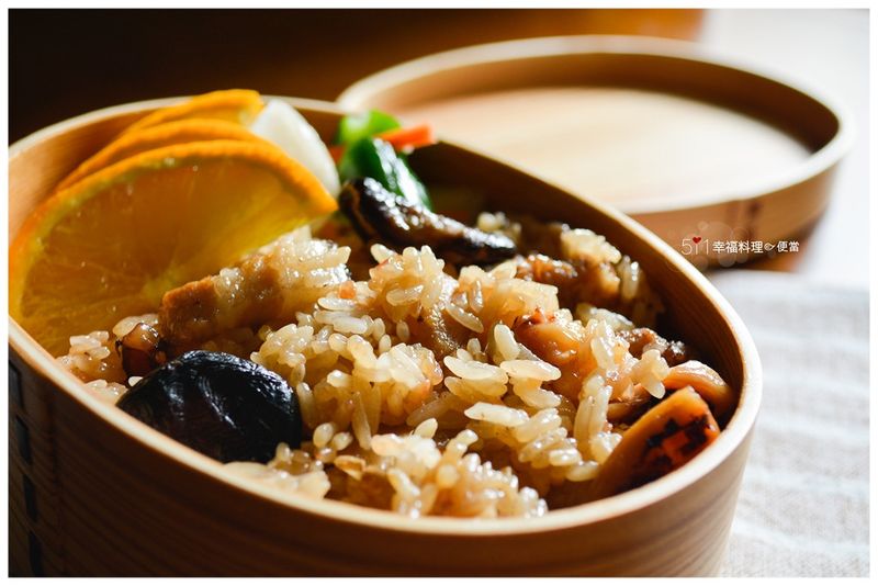 鑄鐵鍋煮油飯