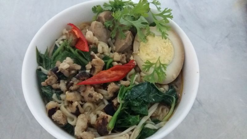 香菇肉燥湯麵「記憶中的味味麵」