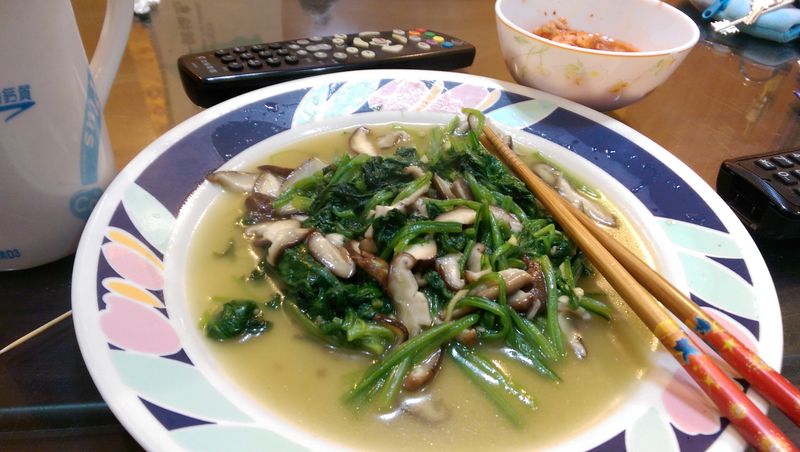 香菇炒菠菜