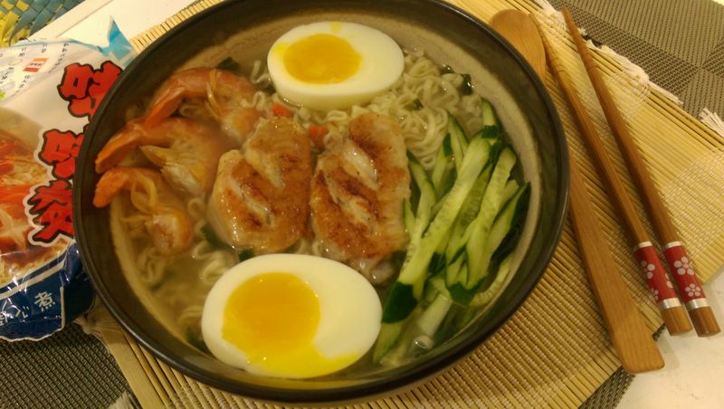 かにの溏心海陸雙拼麵【記憶中的味味麵】