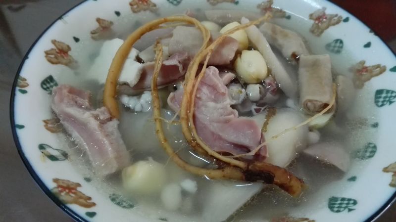 豬肚小腸四神湯(電鍋版)