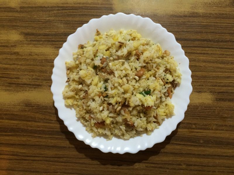 蒜香爆蝦炒飯