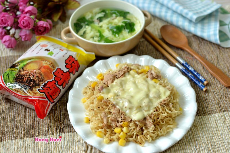 超簡單起司鮪魚麵+蛋花湯-記憶中的味味麵
