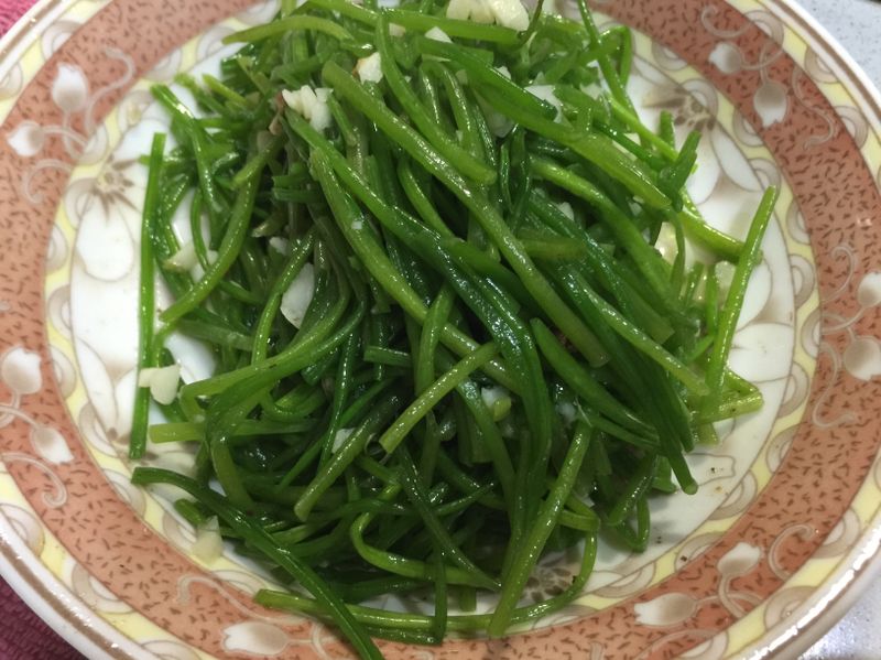 蒜香水蓮