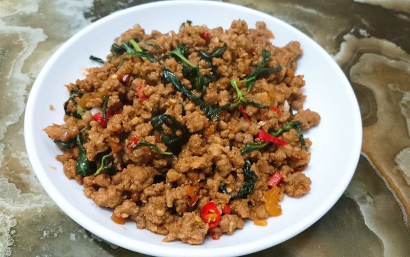（10分鐘快速料理）泰式打拋豬🍴