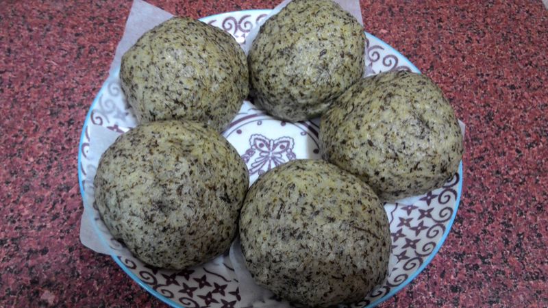客家艾草饅頭