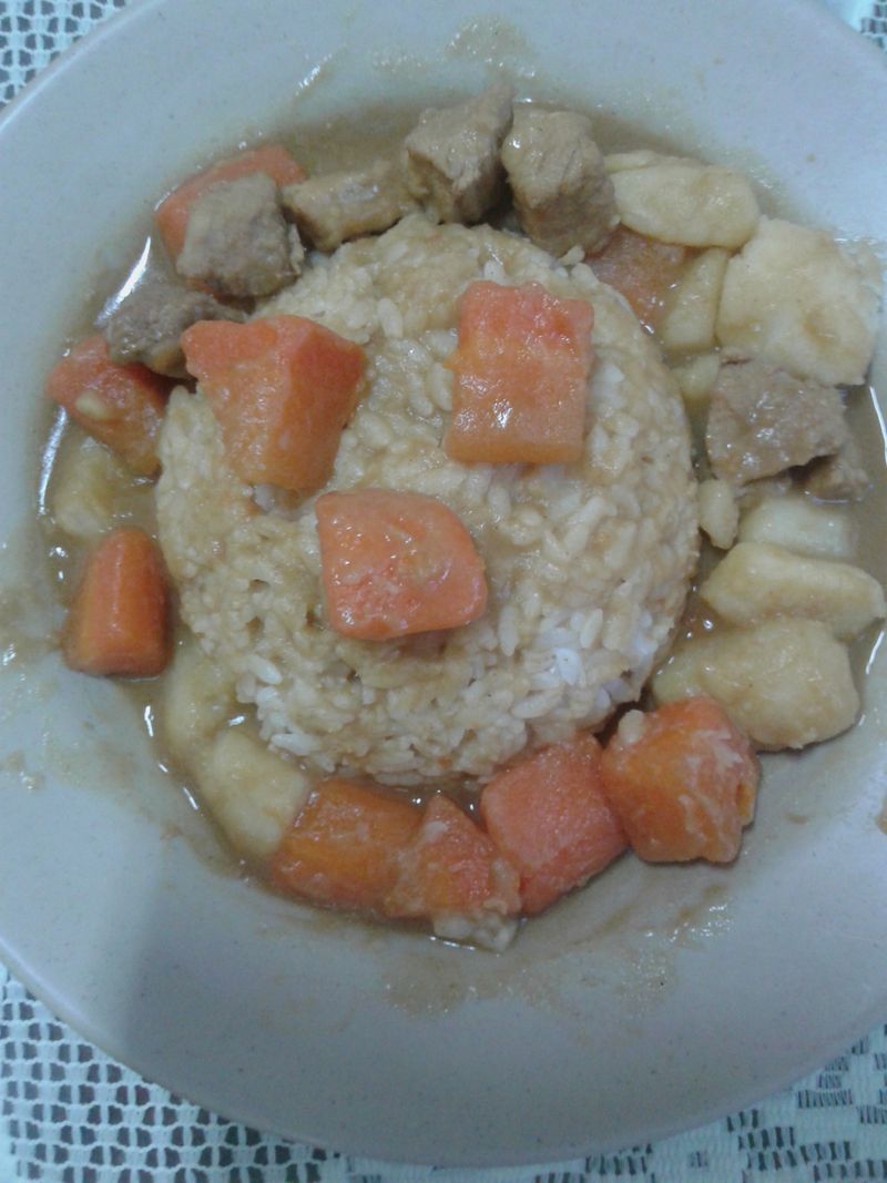 豬肉咖哩飯