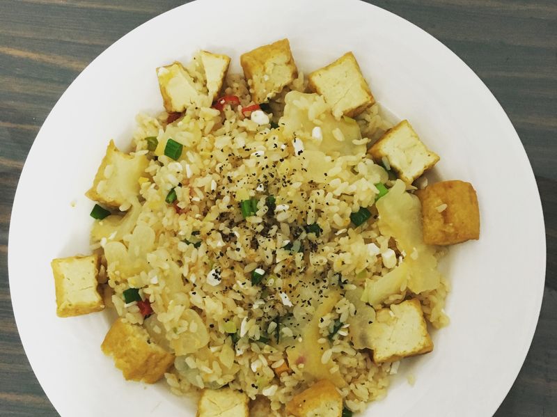 鹹蛋苦瓜炒飯