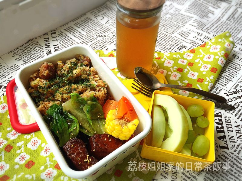 香腸炒飯便當