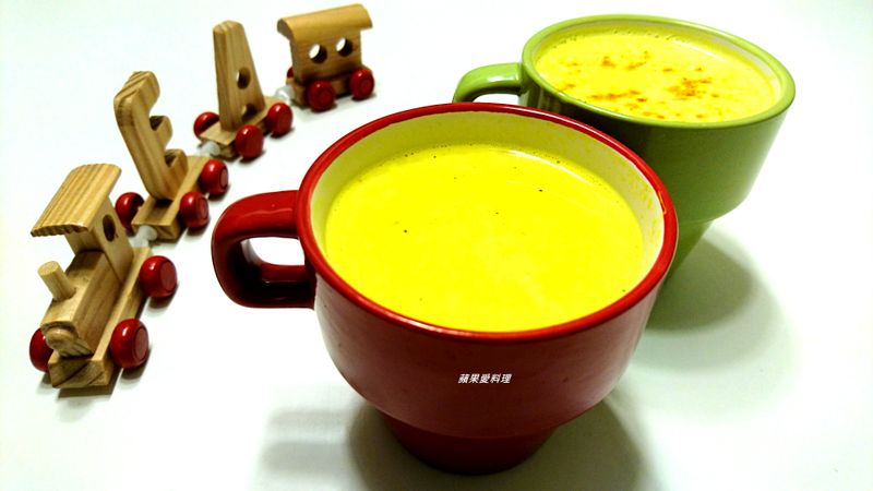 2016最夯飲品~黃金牛奶