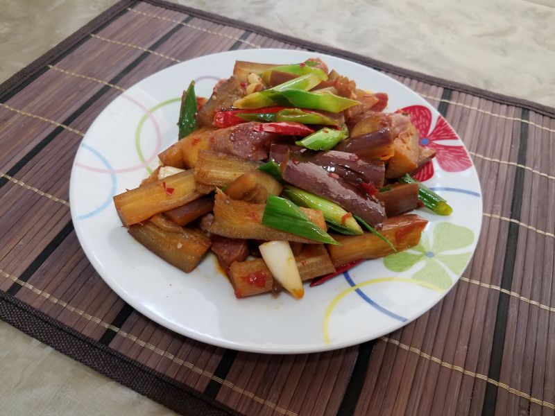 香炒臘腸茄子