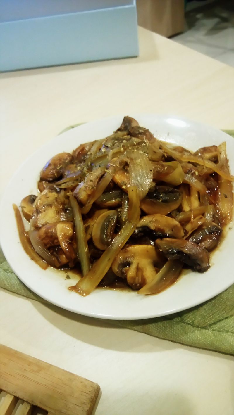 酒醋蘑菇
