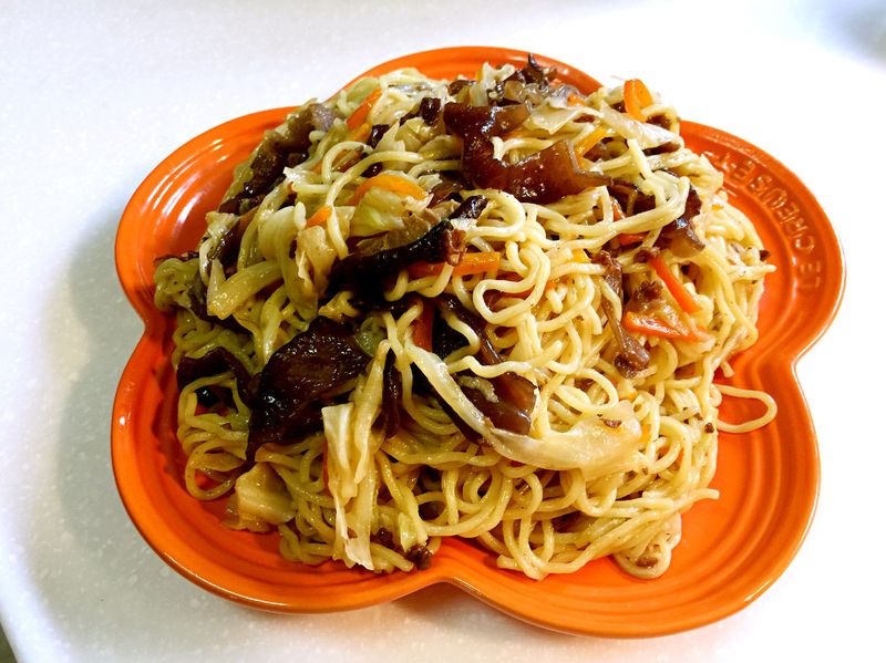 蔬食炒麵