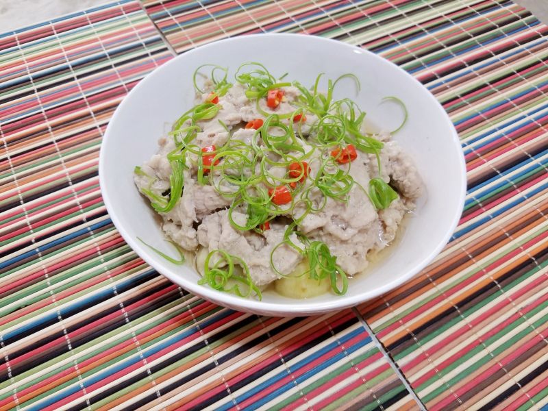 地瓜蒸蒜香肉片