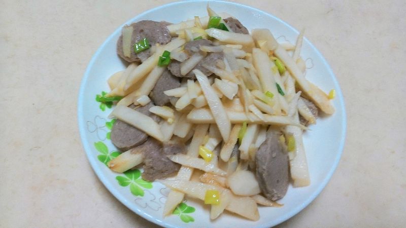 麻吉~筍絲貢丸片