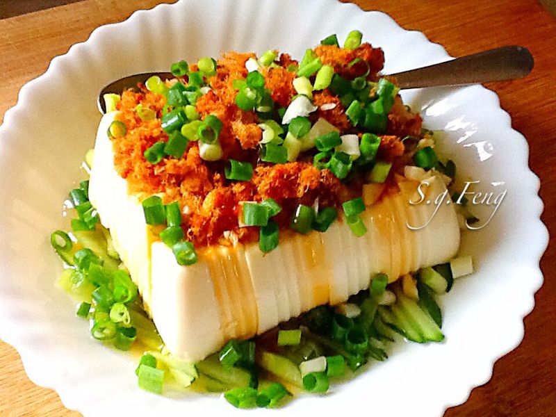 肉鬆涼拌豆腐