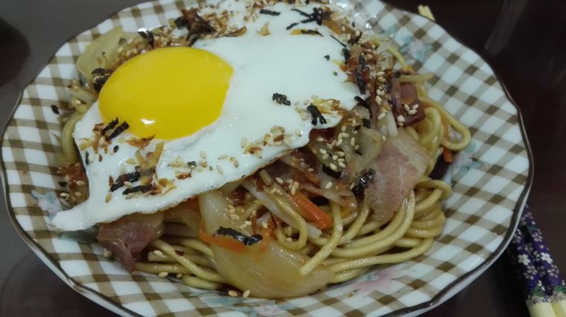 日式醬油炒麵