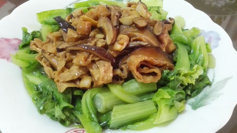 香菇豆皮醬拌大陸妹