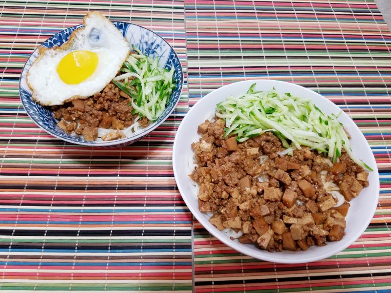 沙茶炸醬麵