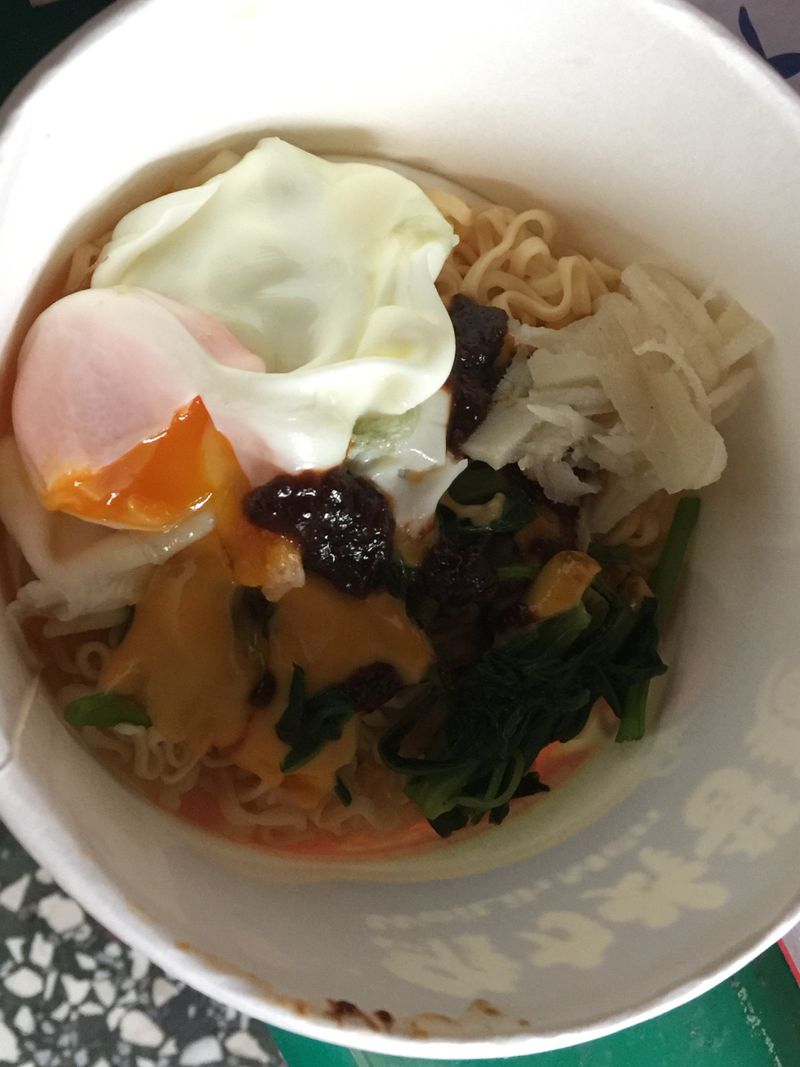 維力炸醬麵