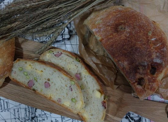 【鐵鑄鍋料理】毛豆燻肉芝士歐包(5分鐘)