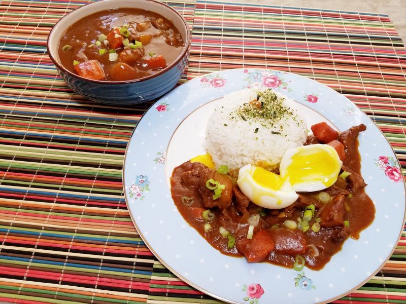 咖哩牛肉飯