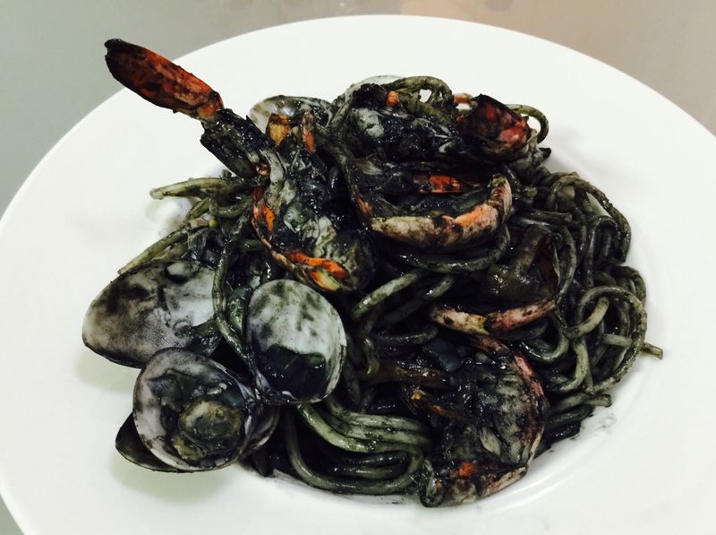 幸福晚餐:墨魚海鮮義大利麵🇮🇹
