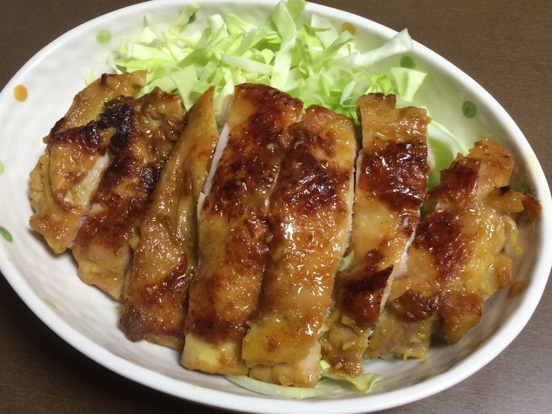 香煎咖哩雞腿排