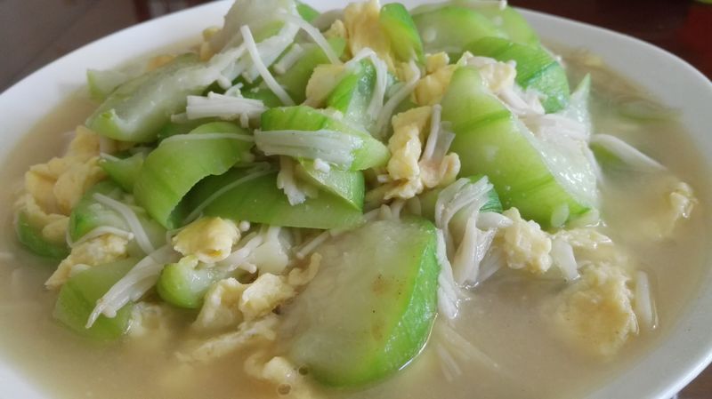 絲瓜金針菇炒蛋