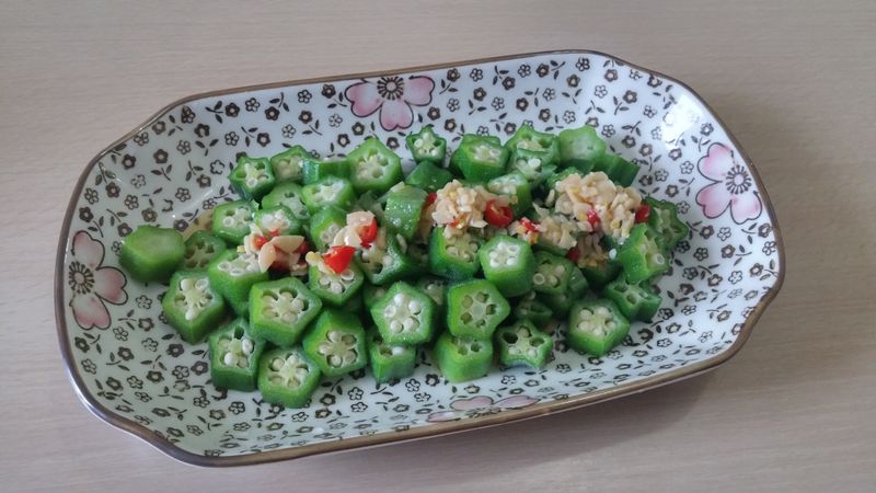 泰式涼拌秋葵