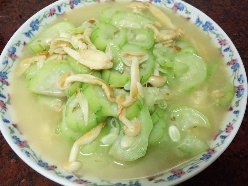 美白菇炒絲瓜