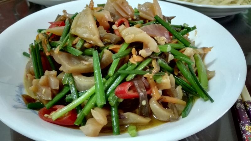 沙茶炒魷魚