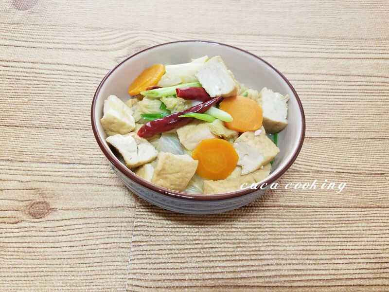 油豆腐燉大白菜