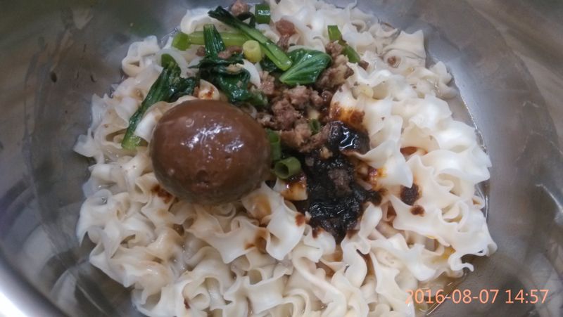 香滷肉末蛋麵(五木麻辣寬捲麵)-五木拉麵
