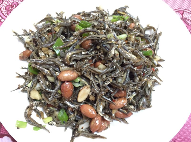 辣炒花生小魚乾