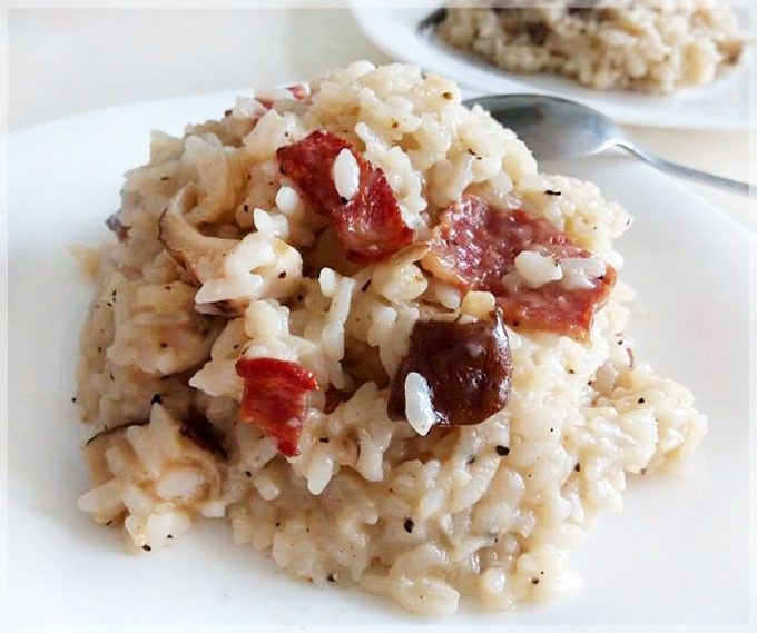 培根白醬燉飯♥(剩飯變化料理)