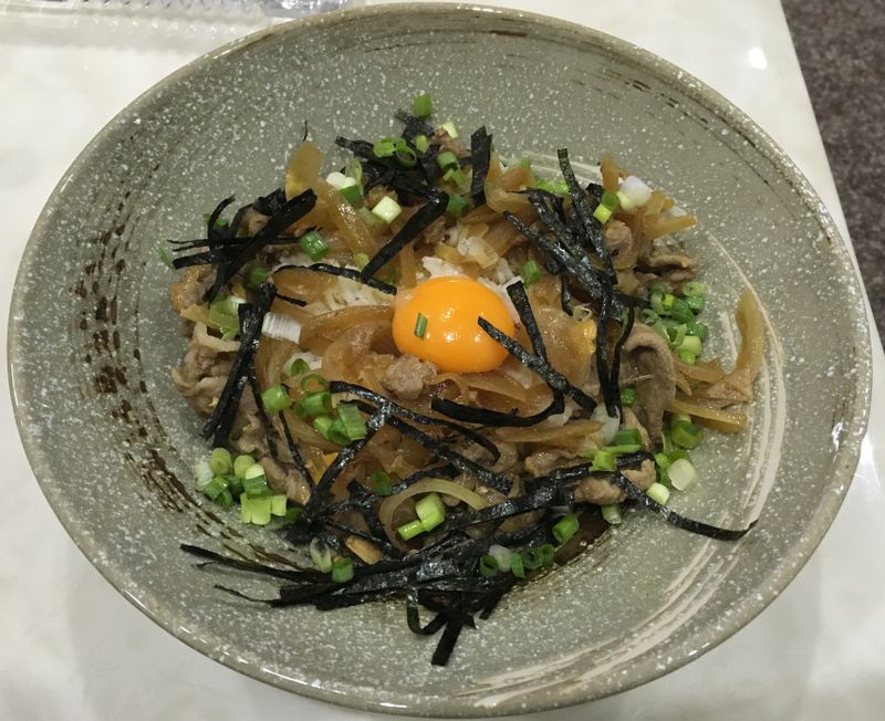日式豬肉丼飯