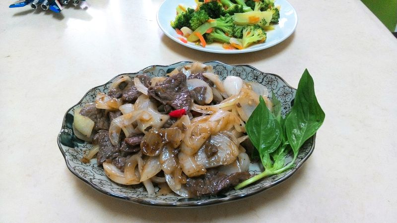 洋蔥爆炒牛肉片🎋