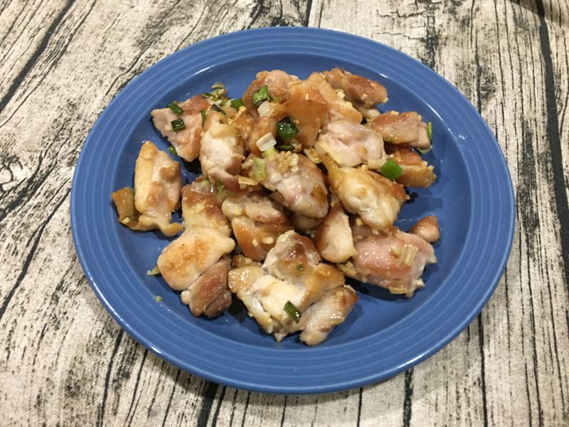 不沾粉- 椒鹽雞腿