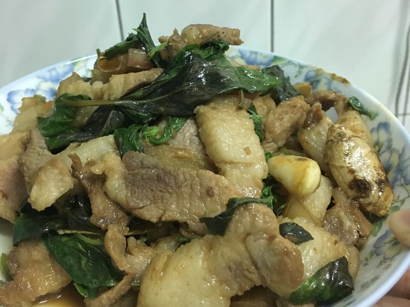 塔香醬油糖豬肉